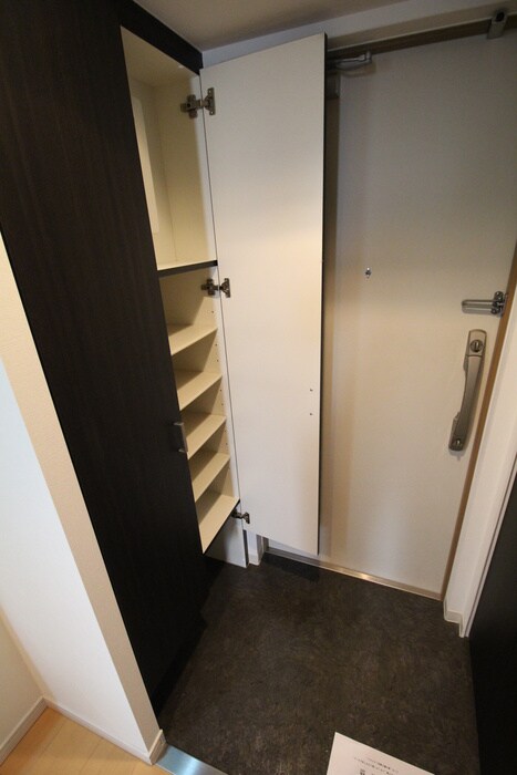 物件内観写真15　(靴箱)