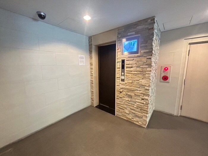 物件外観写真6　(建物設備)