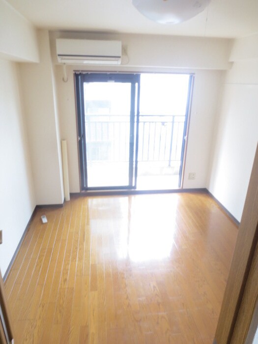 物件内観写真16　(居室)