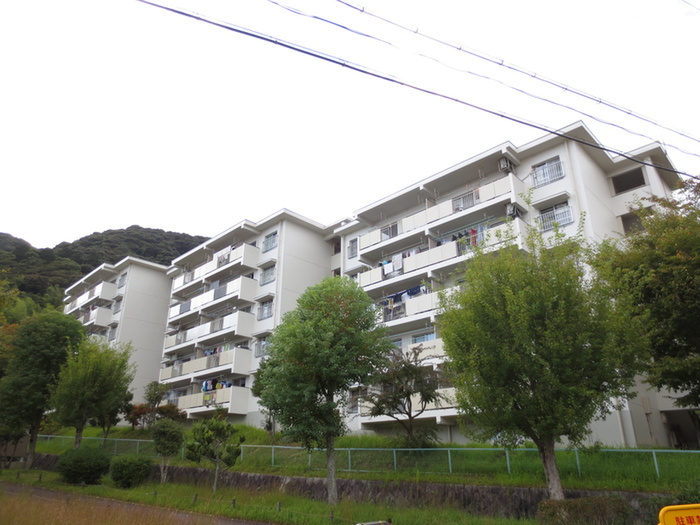 若山台住宅２７号棟５０５号
