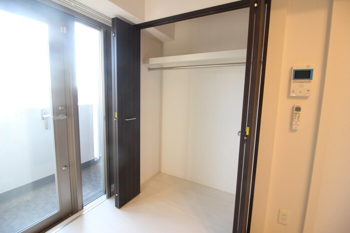 物件内観写真11　(収納)