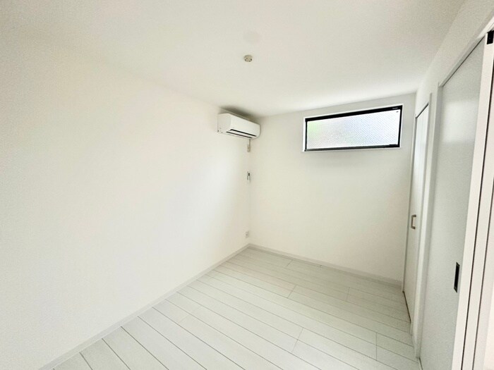 物件内観写真16　(居室)