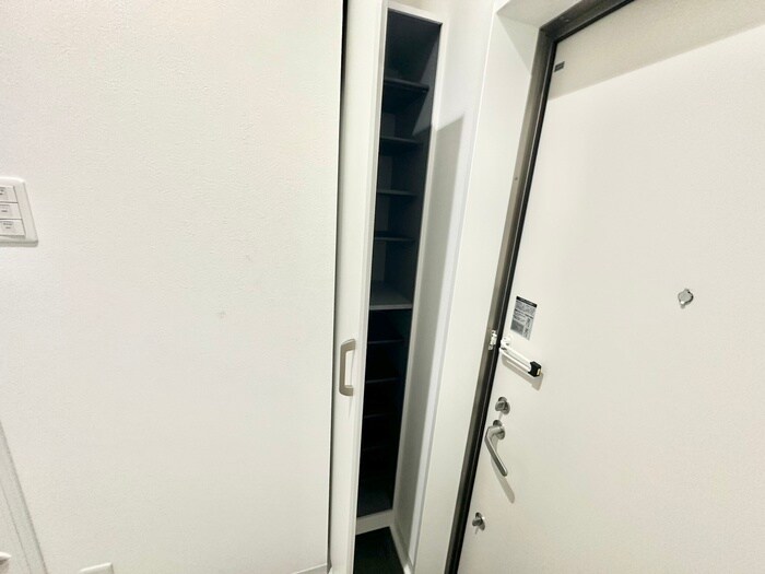 物件内観写真17　(靴箱)