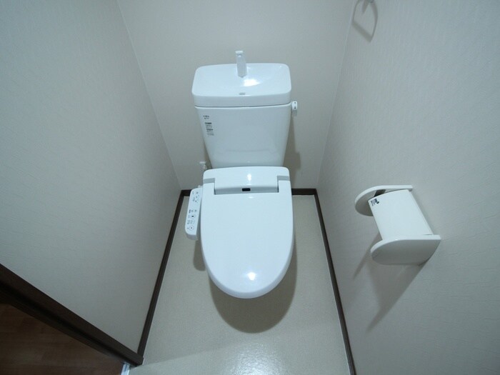 物件内観写真14　(トイレ)