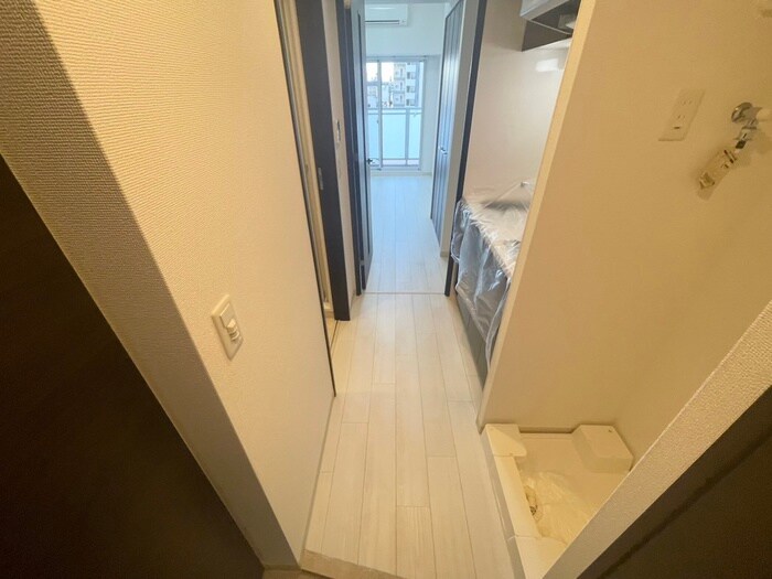 物件内観写真19　(廊下)