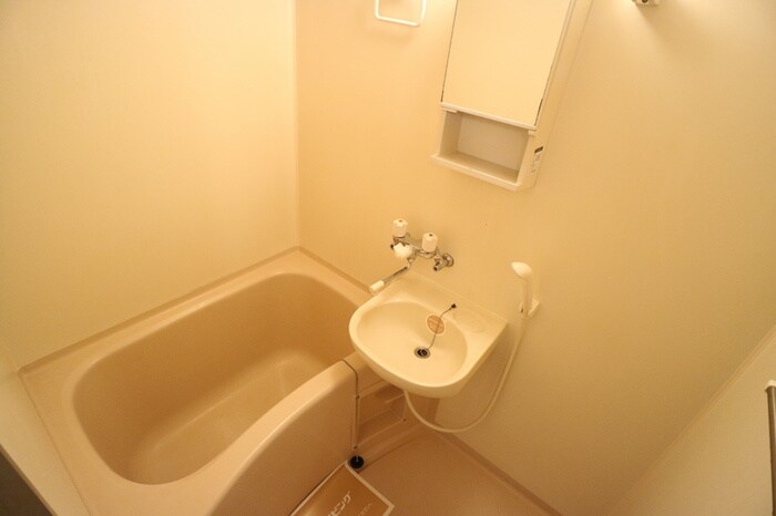 物件内観写真11　(洗面)