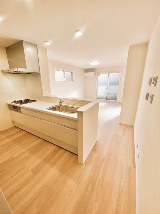 物件内観写真8　(居室)