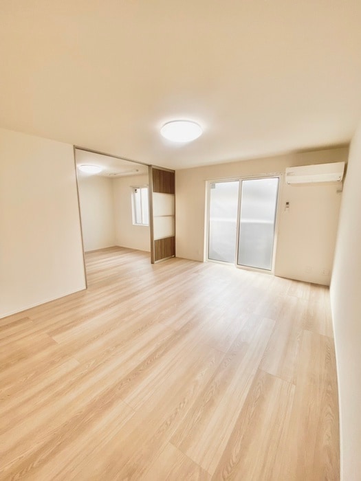 物件内観写真9　(居室)