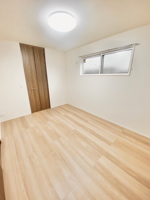 物件内観写真10　(居室)