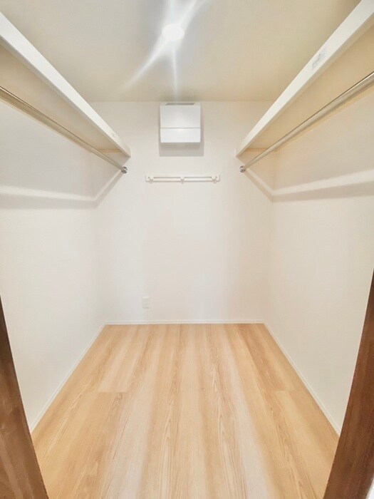 物件内観写真18　(収納)