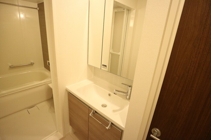 物件内観写真14　(洗面)