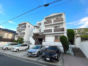 レシデンシア・カサド－ル外観写真