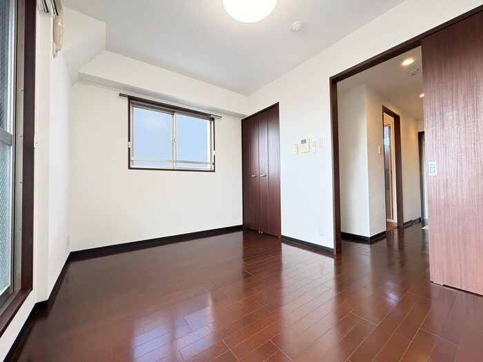 物件内観写真13　(居室)