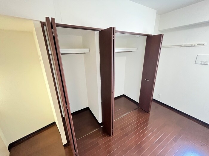 物件内観写真18　(収納)