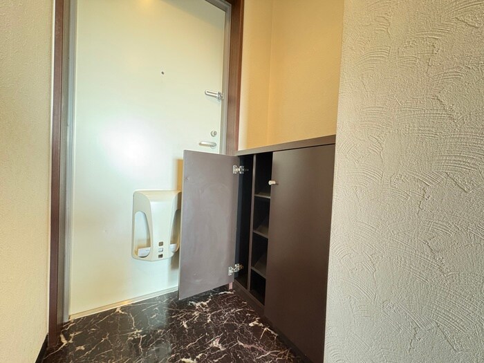 物件内観写真19　(靴箱)