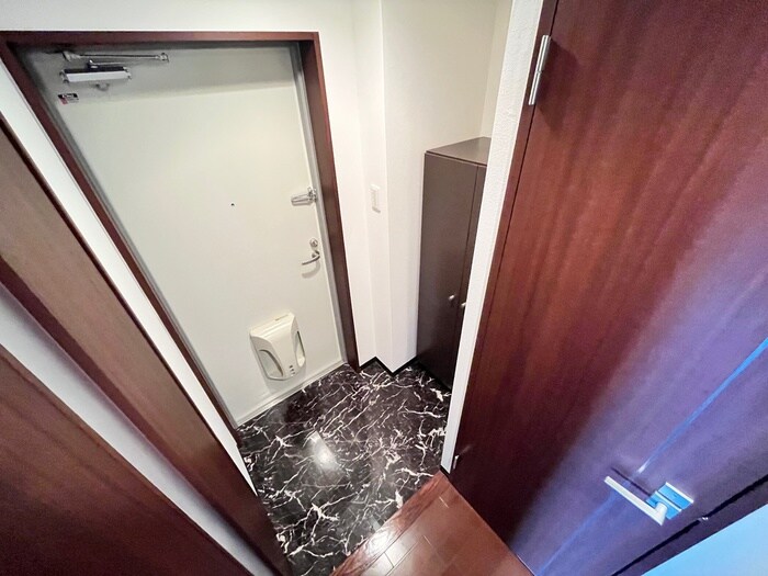 物件内観写真20　(玄関)