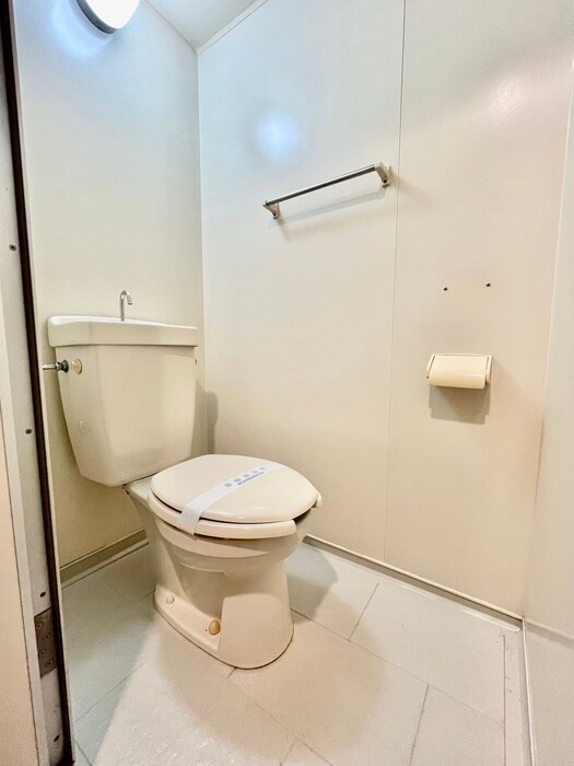 物件内観写真12　(トイレ)