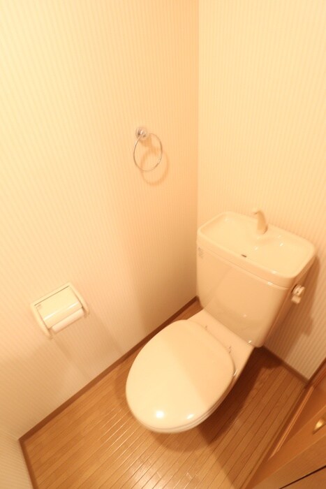 物件内観写真13　(トイレ)