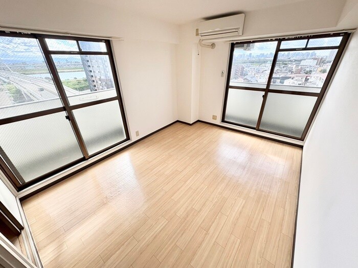 物件内観写真11　(居室)