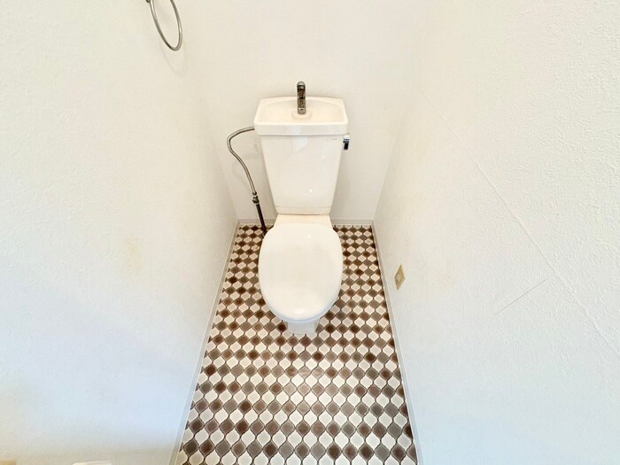 物件内観写真12　(トイレ)