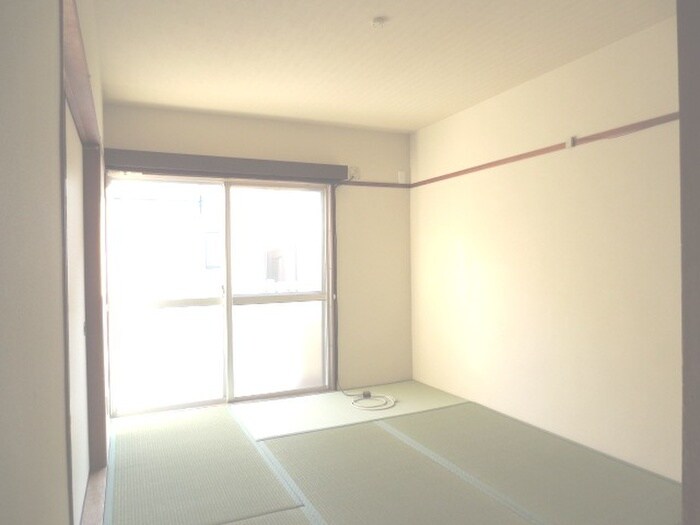 物件内観写真10　(居室)