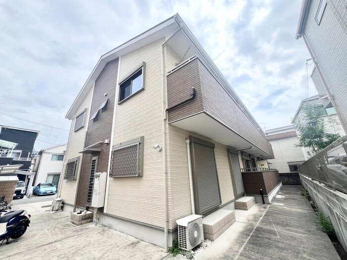 物件外観写真1　(外観写真)