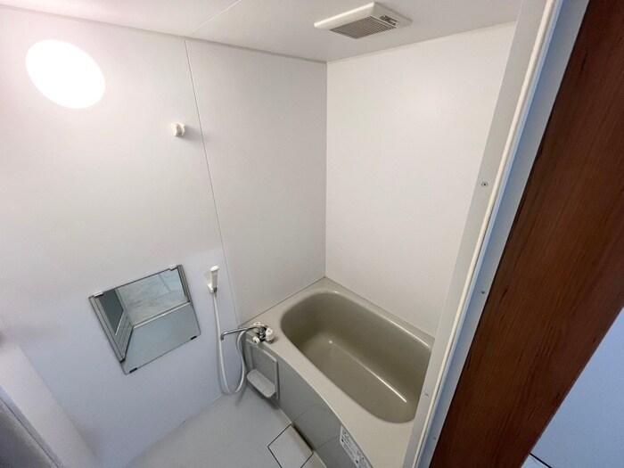 物件内観写真9　(バス／シャワールーム等)