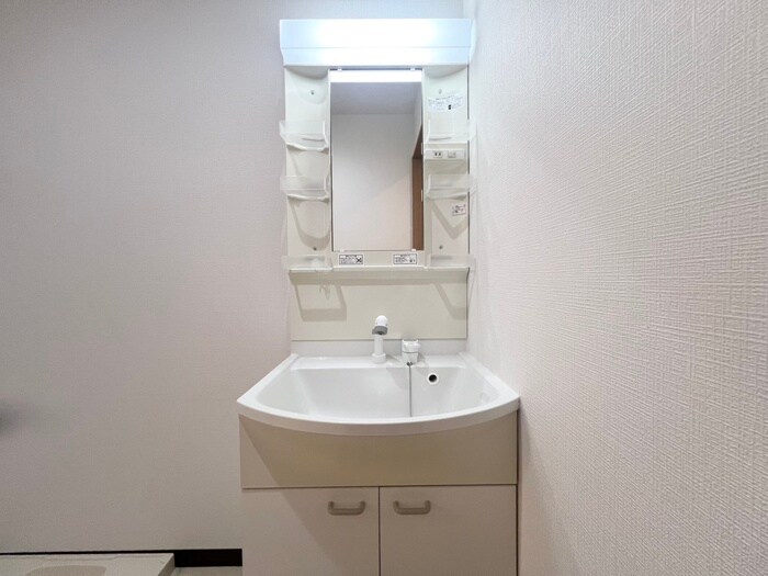 物件内観写真10　(洗面)