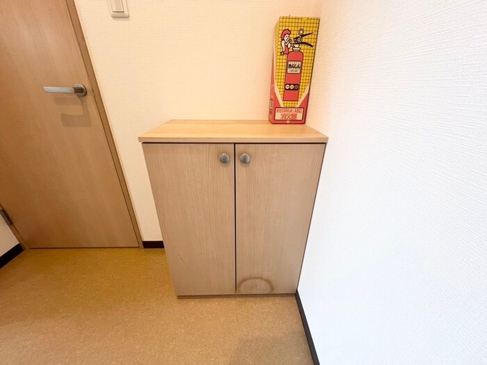 物件内観写真13　(靴箱)