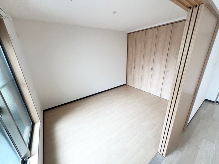 物件内観写真15　(居室)
