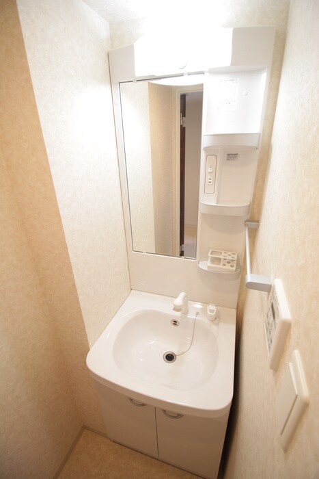 物件内観写真13　(洗面)