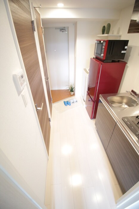 物件内観写真14　(廊下)