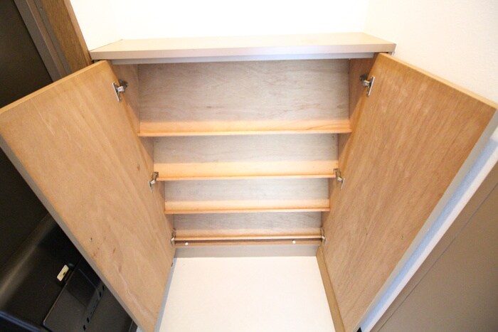 物件内観写真11　(靴箱)