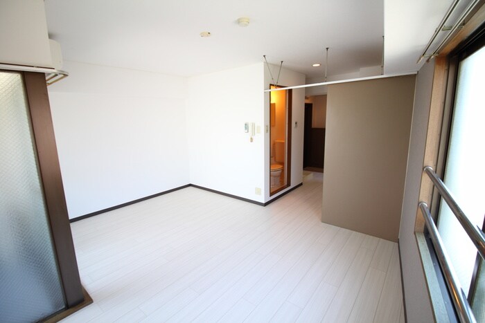 物件内観写真16　(居室)