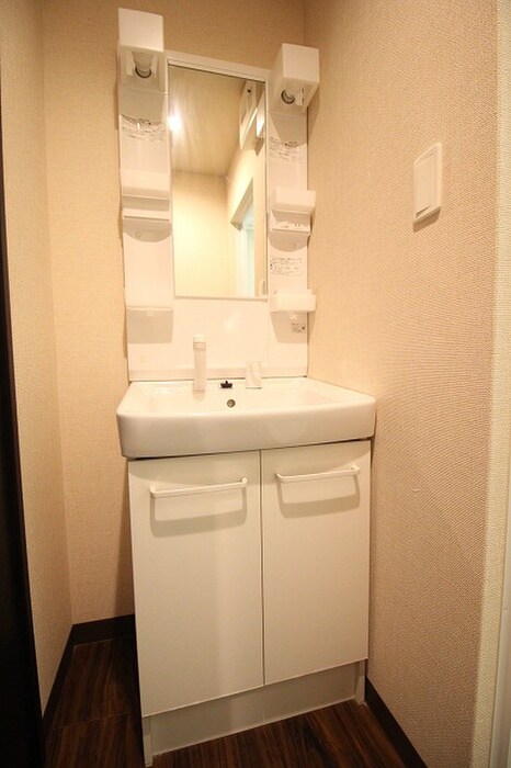 物件内観写真13　(洗面)