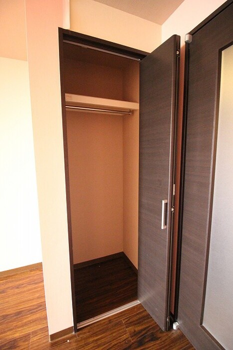 物件内観写真16　(収納)