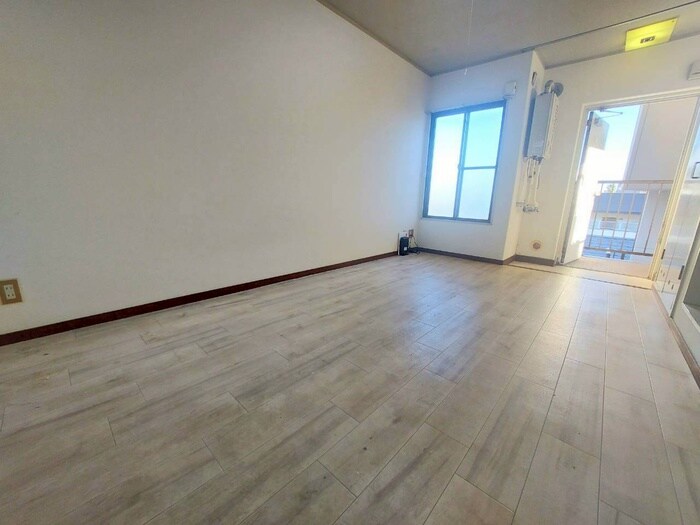 物件内観写真22　(居室)