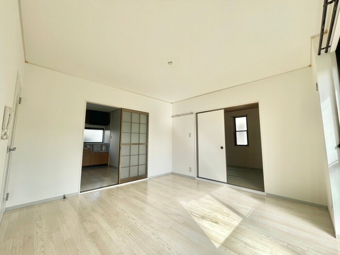 物件内観写真13　(居室)