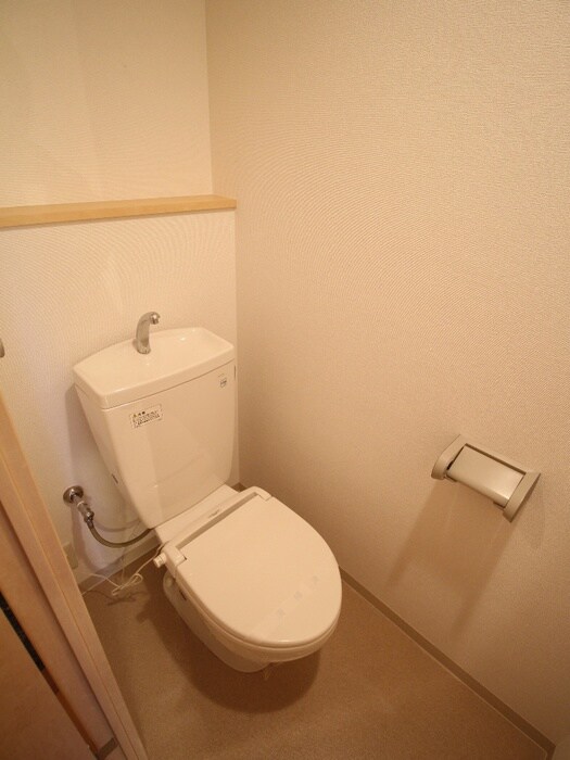 物件内観写真10　(トイレ)