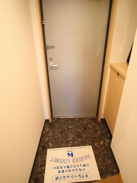 物件内観写真21　(玄関)