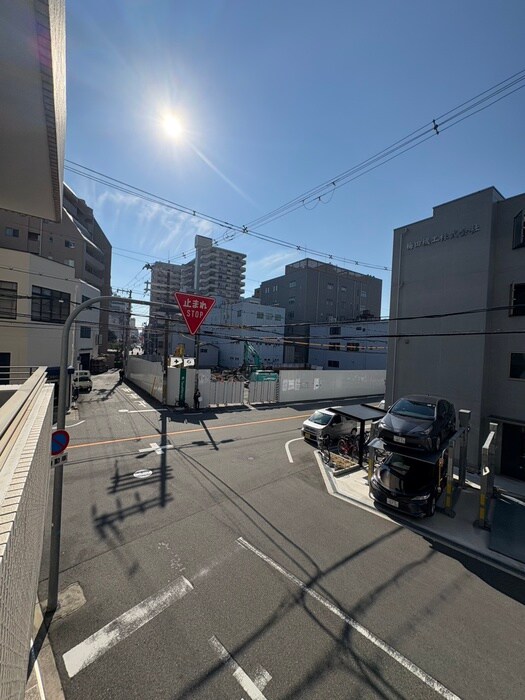 物件内観写真22　(室内からの展望)