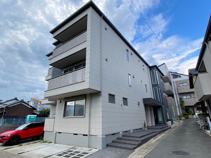 物件外観写真2　(外観写真)