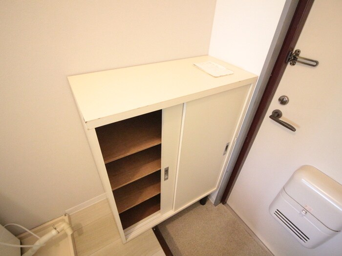 物件内観写真16　(靴箱)