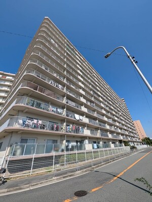 ﾌｧﾐﾘ-ﾌﾟﾗｻﾞ朝潮橋Ｂ館(805)外観写真