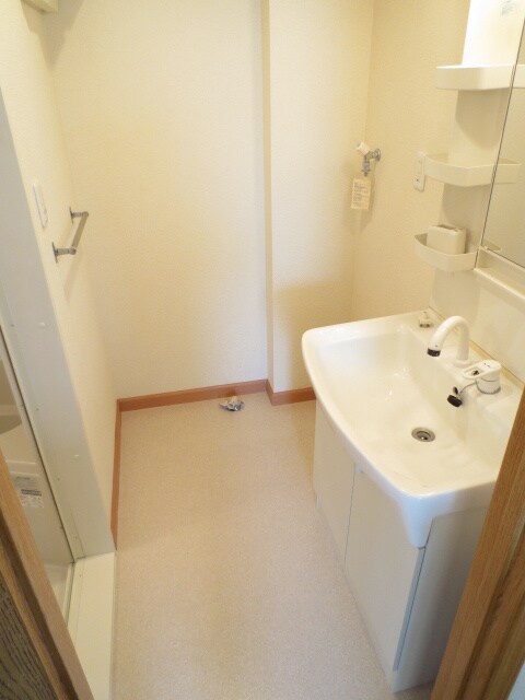 物件内観写真10　(洗面)