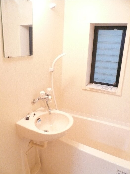 物件内観写真6　(バス／シャワールーム等)