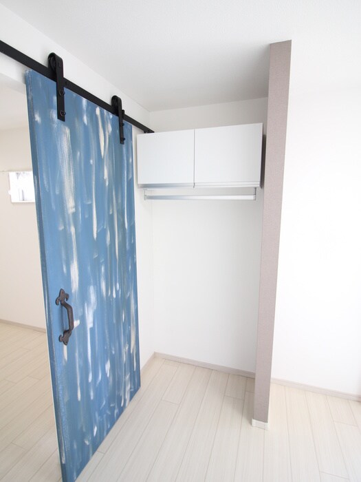 物件内観写真12　(収納)