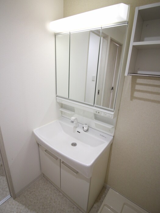 物件内観写真13　(洗面)