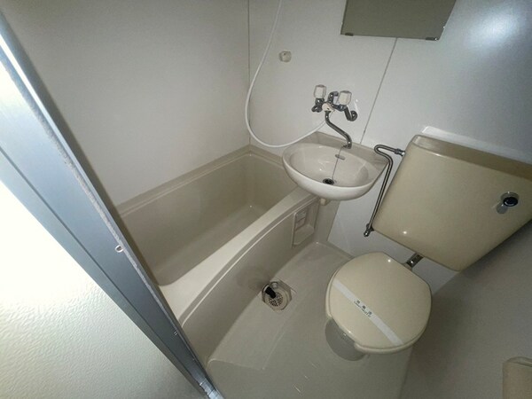 バス／シャワールーム等