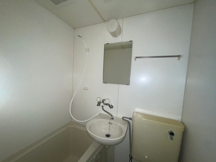 物件内観写真14　(洗面)